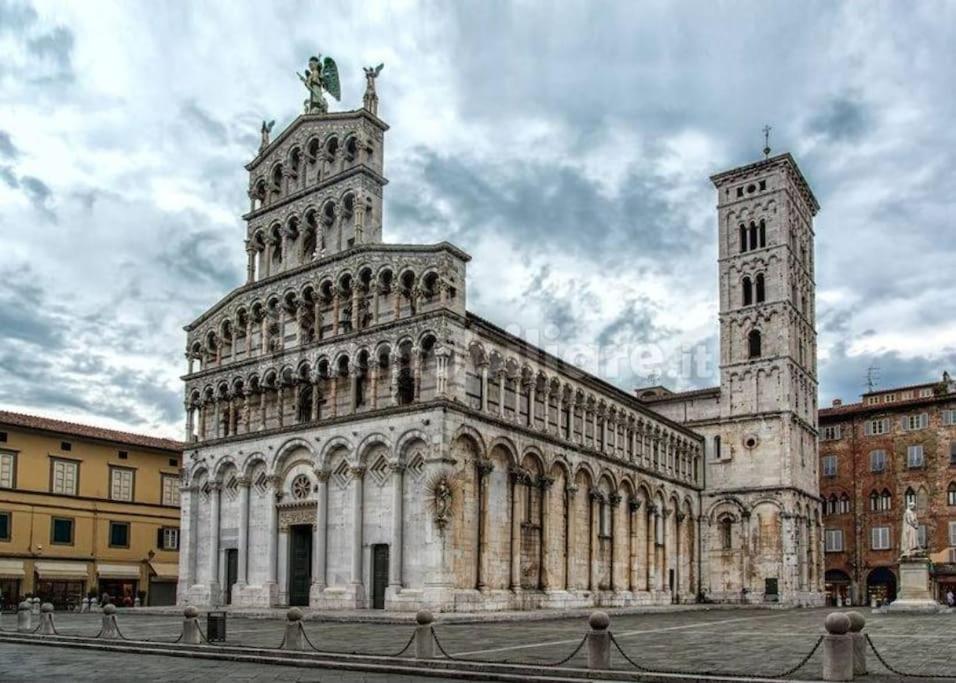50 Metri Duomo Di Lucca Self Check-In E Wi-Fi Exterior foto